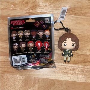 Stranger Things mystery bag clip - Nancy